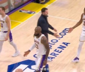 米兰体育官方入口-第三节直接崩盘！詹姆斯没顶住，湖人0比3落后！|雷霆|俄克拉荷马雷霆队|克利夫兰骑士队|洛杉矶湖人队|NBA季后赛_新浪体育_新浪新闻