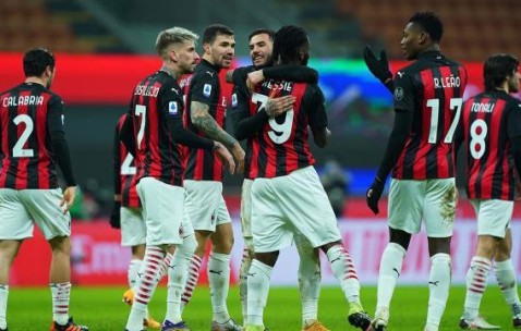 米兰体育app-前任再送温暖&amp;伊布恰10复出 AC米兰榜首又稳了